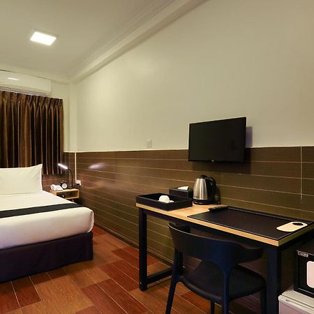 K.C Residence Yangon Extérieur photo