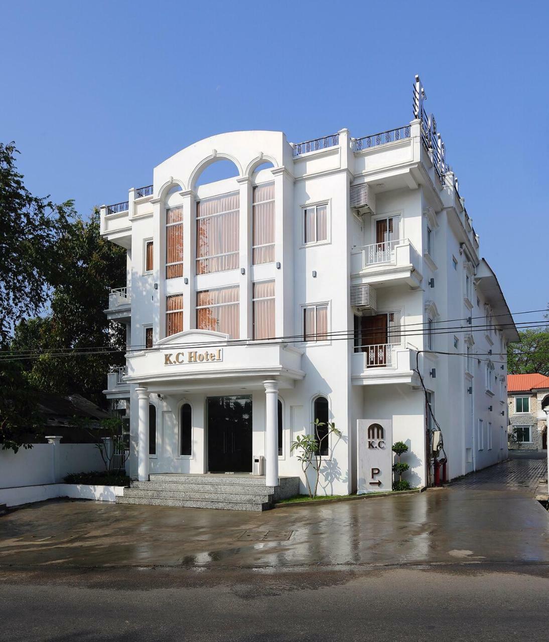 K.C Residence Yangon Extérieur photo