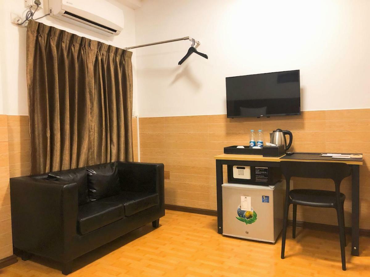 K.C Residence Yangon Extérieur photo